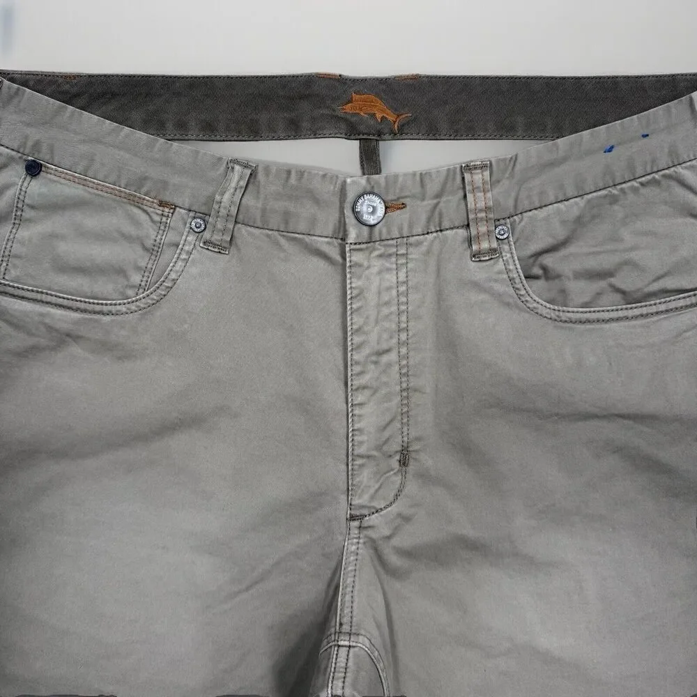 Tommy Bahama Khaki Pants Mens 38x32 Measures 38x31 Light Sage Beige Straight